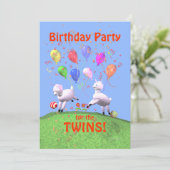 Lambs verjaardagsfeestje voor tweeling kaart (Staand voorkant)