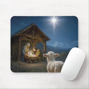 Lammetje kijkt naar de kerststal muismat