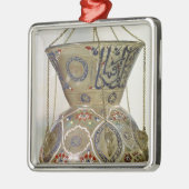 Lamp uit de moskee van Sultan Hasan, Caïro Metalen Ornament (Links)