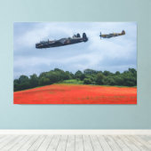 Lancaster Bomber en Hawker Hurricane die over vlie Canvas Afdruk (Insitu (Houten vloer))