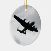 Lancaster Bomber Landing Keramisch Ornament (Rechts)