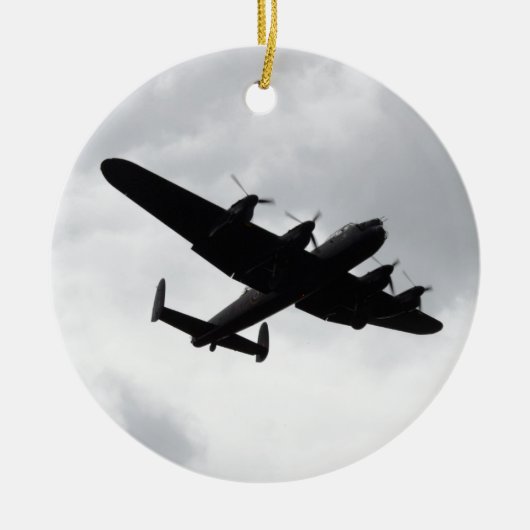 Lancaster Bomber Landing Keramisch Ornament (Voorkant)