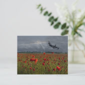 Lancaster Bomber over een papaverveld Briefkaart (Staand voorkant)