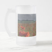 Lancaster Bomber over een papaverveld Matglas Bierpul (Links)