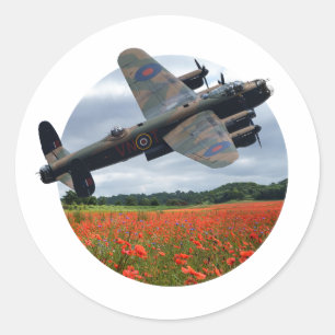 Lancaster Bomber over een papaverveld Ronde Sticker