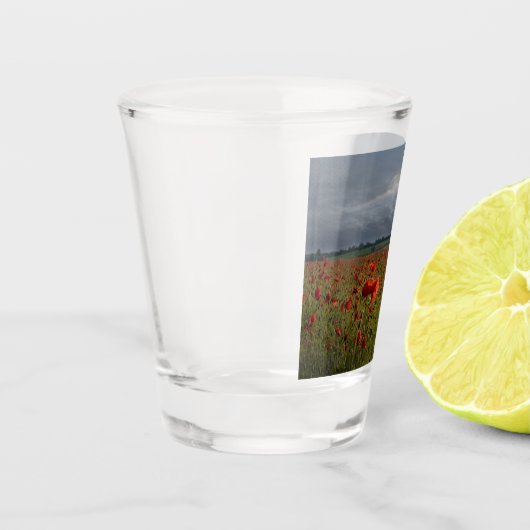 Lancaster Bomber over een papaverveld Shot Glas (Links)