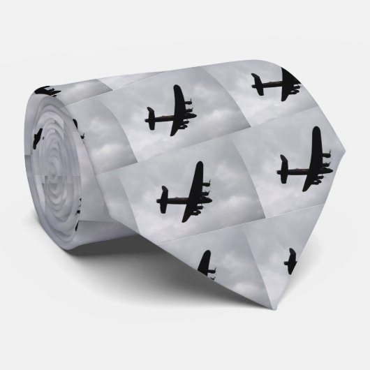 Lancaster Bomber Overhead Stropdas (Opgerold)