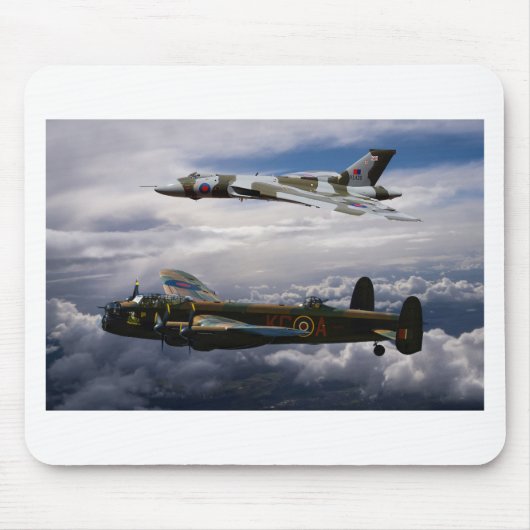 Lancaster en Vulcan XH558 Muismat (Voorkant)