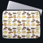 Lancaster, PA Pennsylvania Dutch Amish Foods Laptop Sleeve<br><div class="desc">Illustratie bevat klassieke Amish- en Pennsylvania-Nederlandse voedselfavorieten, zoals: kinkhoefjes, kippasteitaart, zachte pretzels, gingersnap-koekjes, chow-chow, appelboter, shoo-vliegtaart en appeldumplings. Geweldig voor je favoriete foodie, of een fan van PA Dutch cuisine! Dit Amish-voedselontwerp is ook beschikbaar op andere producten. Er zijn ook veel andere zelfgemaakte illustraties beschikbaar. Zie je niet wat je...</div>