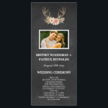 Land Chalkboard Herten gewei bruiloft programma's<br><div class="desc">Country Chalkboard Deer Antler Wedding Programs - beschikt over een krijtbord gedrukte achtergrond met een bloemen- en hertengewei ontwerp aan de bovenkant. Wijzig de demo-foto in een van uw eigen foto's.</div>
