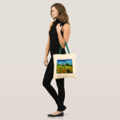 LAND- EN ZONNEMERS IN TUSCANY - TOTE BAG (Voorkant (model))
