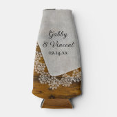 Land Lace Barn Wedding Favor Flesjeskoeler (Voorkant)