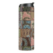 Land patchwork quilt, 3D textuur. Thermosbeker (Gedraaid links)