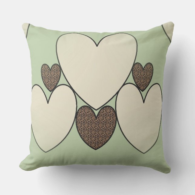 Land-Quilt_Suggle-Hearts(c)_Sage-Cheetah _LARGE Buitenkussen (Voorkant)