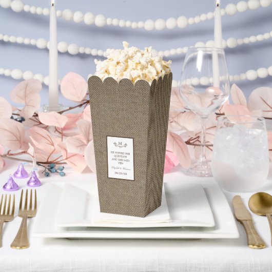 Land Rustic Monogram Branch & Burlap Wedding Bedankdoosjes (Huwelijk)