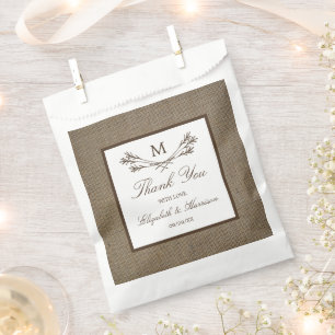 Land Rustic Monogram Branch & Burlap Wedding Bedankzakje