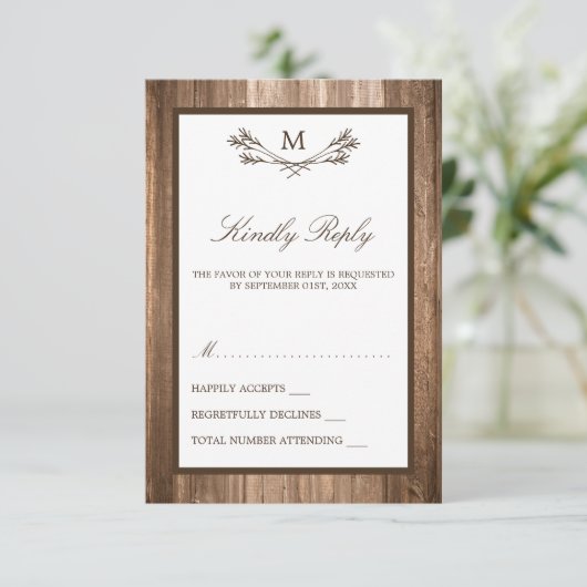 Land Rustic Monogram Branch & Wood Weddenschap RSVP Kaartje (Staand voorkant)