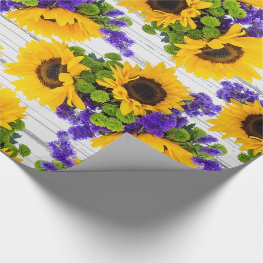 Land Rustige Witte Hout Paarse Gele Zonnebloem Cadeaupapier (Hoek)