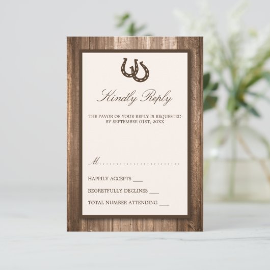 Land Rustisch Hoefijzer en bruin hout RSVP Kaartje (Staand voorkant)