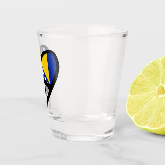 Landcode Bosnië en Herzegovina Vlag Hart BIH Shot Glas (Rechts)