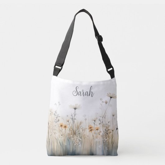 Landelijk Veld met Wilde Bloemen Monogram Crossbody Tas (Voorkant)