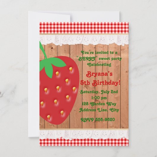 Landelijke aardbeien geruite plooien uitnodiging (Voorkant)