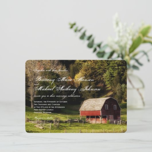Landelijke Barn Trees Rustic Wedding Invitation Kaart (Staand voorkant)