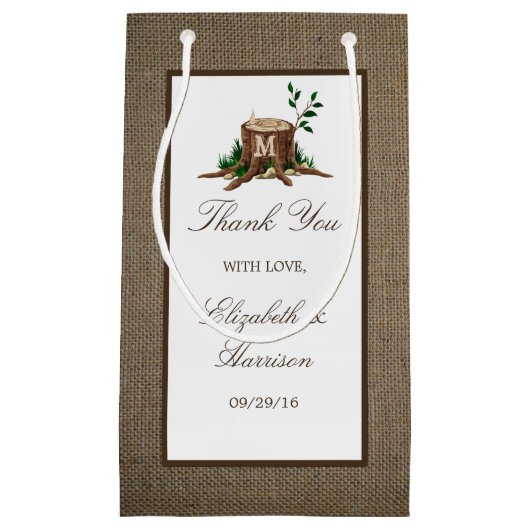 Landelijke bijtende monogramboom en bunkerbruiloft klein cadeauzakje (Voorkant)