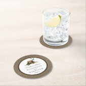 Landelijke bijtende monogramboom en bunkerbruiloft ronde kartonnen onderzetter (Insitu)