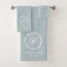 Landelijke blauwe winterkrans familienaam monogram