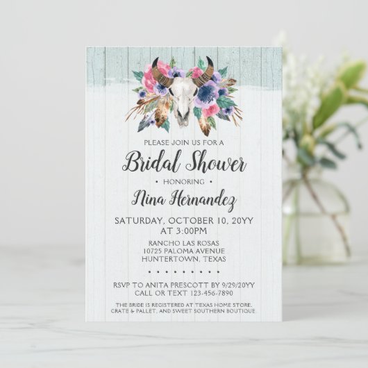 Landelijke bloemenschedel bruidsdouche uitnodiging (Staand voorkant)