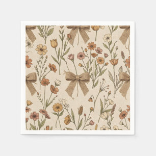 Landelijke boeket van wilde bloemen met jute linte servet
