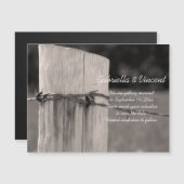 Landelijke hek Post Weddenschap Bespaar de datum Magnetische Uitnodiging (Voorkant / Achterkant)