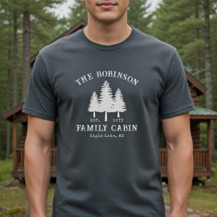 Landelijke hut familienaam land dennenbomen t-shirt