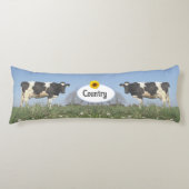 Landelijke Koeien op Sky Blue Gepersonaliseerd Lichaamskussen (Voorkant)