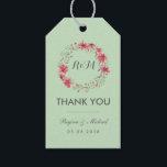 Landelijke mintgroene bloemenkrans bruiloft gift t cadeaulabel<br><div class="desc">Smooi, elegant, schattig en landelijk bloemen bruiloft dank je gift tag. Vintage en klassieke bloemenkrans met bloemen en bladeren. Bruid en bruidegom monogram gift tag. Perfect voor uw lente bruiloft in de tuin, bruidsmeisje feest, verlovingsfeest, baby shower of verjaardagsfeest. Achtergrondkleur op voor- en achterkant kan worden aangepast aan uw gewenste...</div>