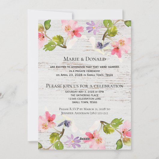 Landelijke roze bloemen op wit hout Net getrouwd Feestdagenkaart (Achterkant)