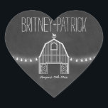 Landelijke Rustieke Chalkboard Schuur Huwelijksgun Hart Sticker<br><div class="desc">Country Rustic Chalkboard Barn Wedding Favors Seals - gebruik deze stickers om enveloppen aan te kleden op gunsten voor gasten of wat je maar wilt. Het ontwerp heeft een krijtbordachtergrond met een witte schuur aan de bovenkant en witte snaarlichten. Je kunt de tekst ook wissen en toevoegen wat je wilt...</div>