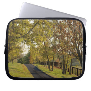 Landelijke weg door de Bluegrass-regio van Kentuck Laptop Sleeve