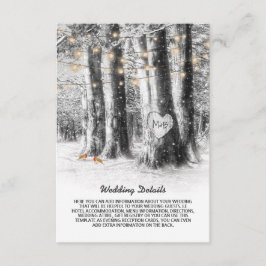Landelijke winterboom- en snoerlichten trouwdetail informatiekaartje
