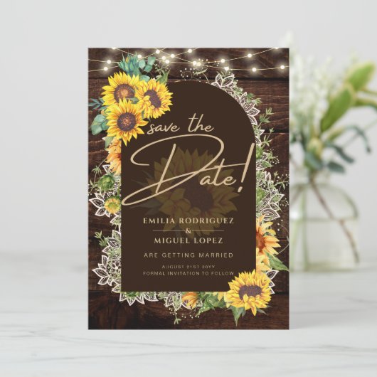 Landelijke zonnebloemen lichten kant boog bruiloft kaart (Staand voorkant)