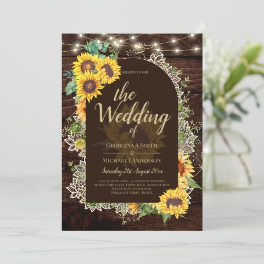 Landelijke zonnebloemen lichten kant boog bruiloft kaart (Staand voorkant)