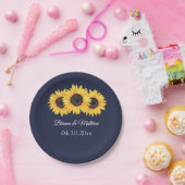 Landelijke zonnebloemen op Bord met blauw papier (Feest)