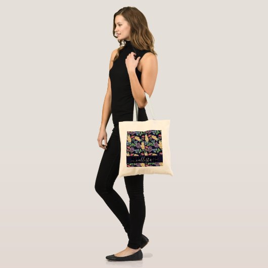 Landenmonogram wilde bloemen Waterverf Tote Bag (Voorkant (model))