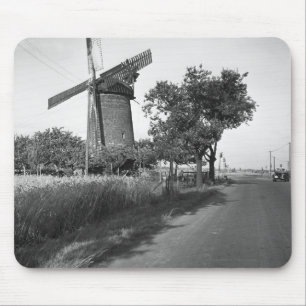 Landenweg en traditionele windmolen muismat