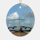 landing van militair vrachtvliegtuig keramisch ornament (Links)