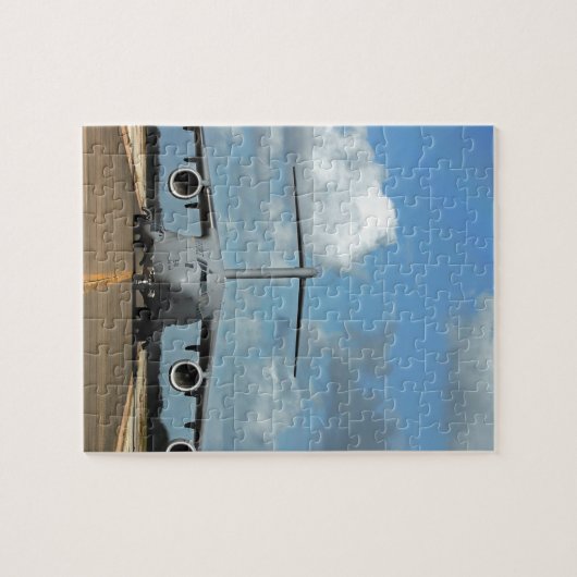 landing van militair vrachtvliegtuig legpuzzel (Horizontaal)