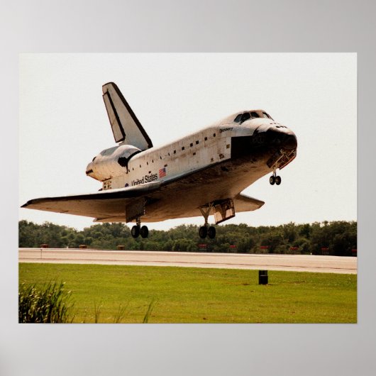 Landing van Space Shuttle Discovery (STS-95) Poster (Voorkant)