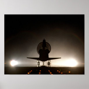 Landing van Space Shuttle Discovery (STS-96) Poster