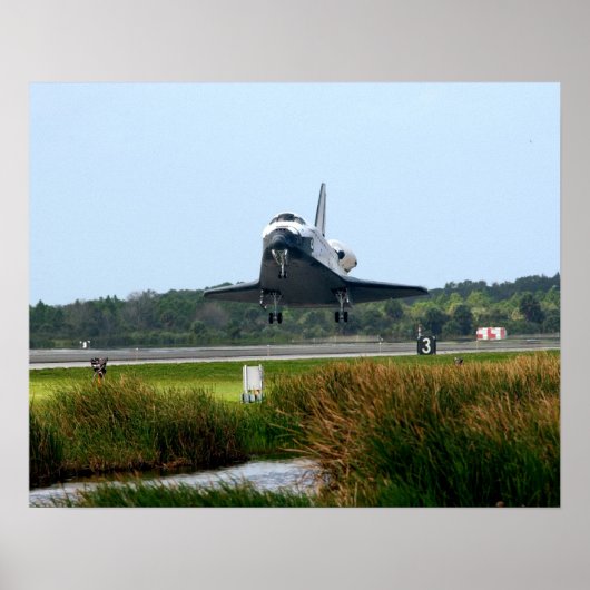 Landing van Space Shuttle Endeavor (STS-108) Poster (Voorkant)